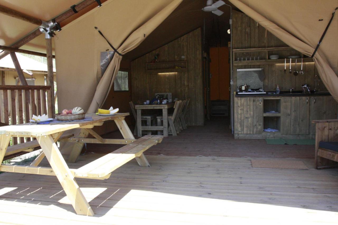 Glamping Alcantara Motta Camastra Ngoại thất bức ảnh